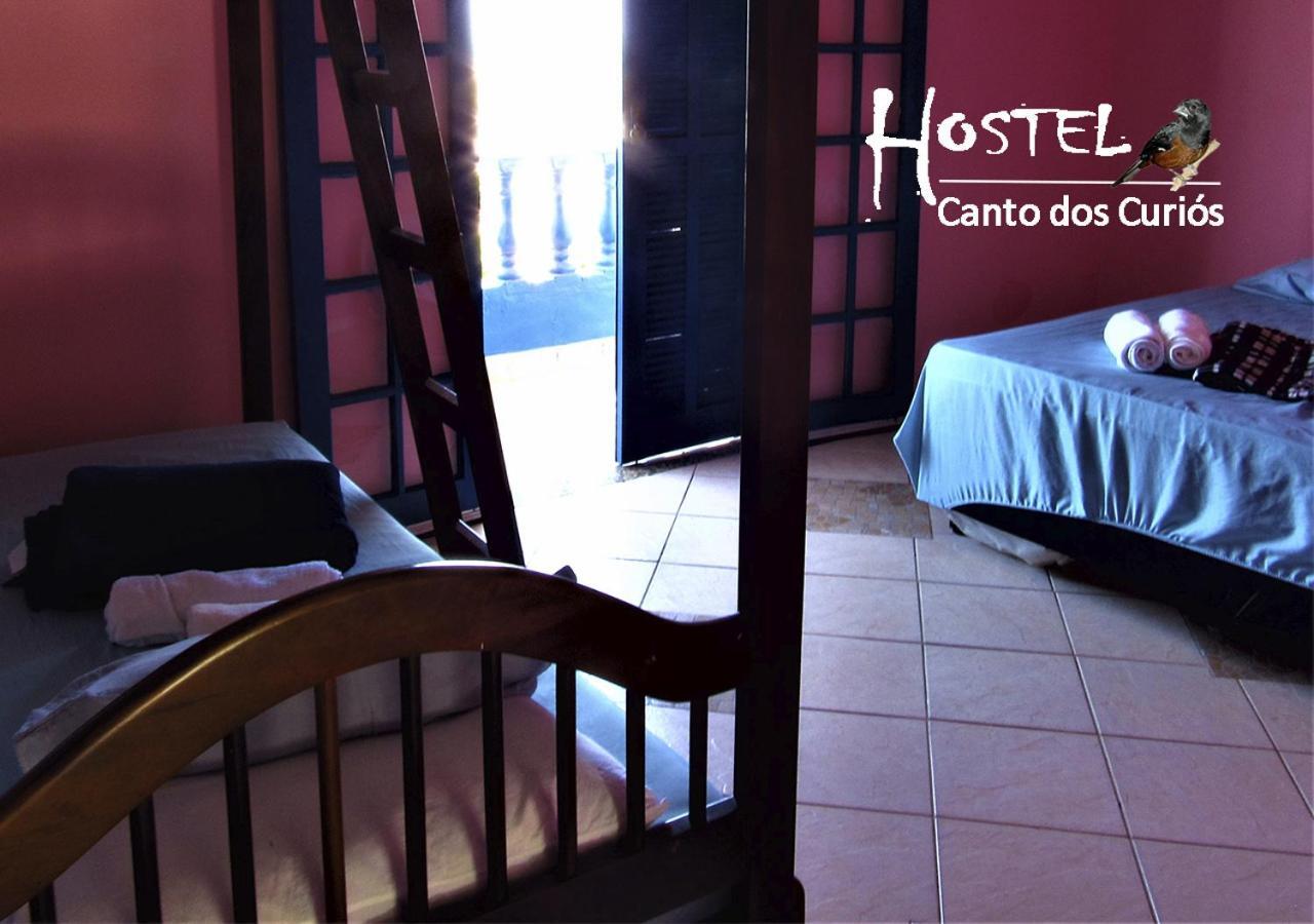 Canto Dos Curios